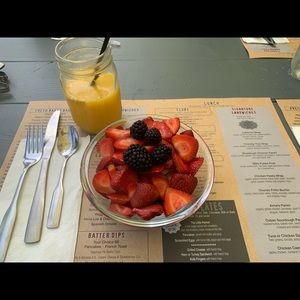 Meet your Posher, Nelly